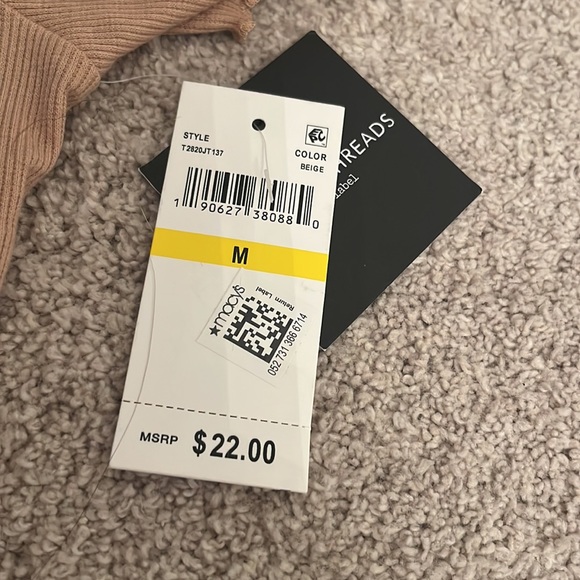 Brand new tee shirt - Picture 5 of 5